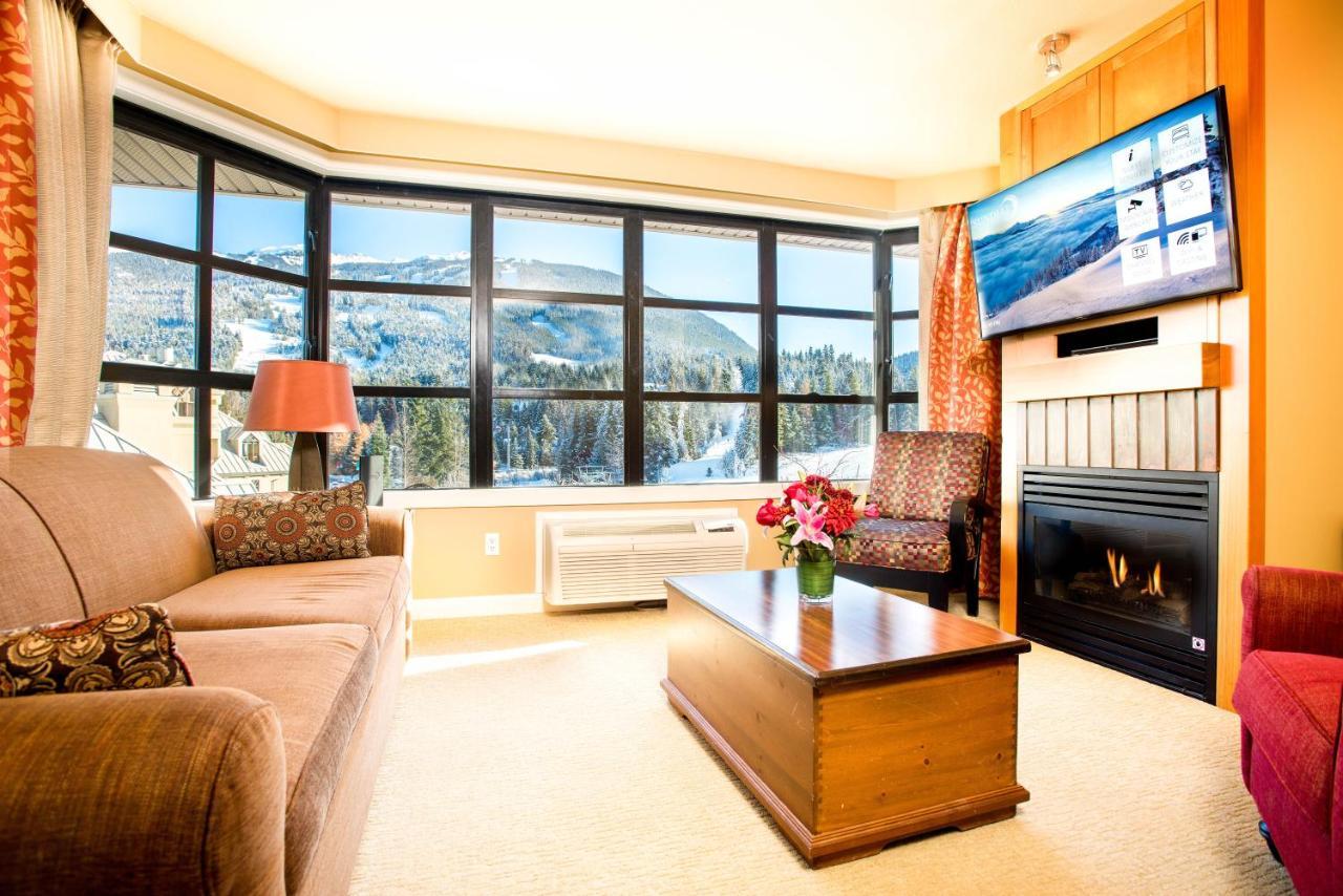 Sundial Hotel Whistler Bagian luar foto