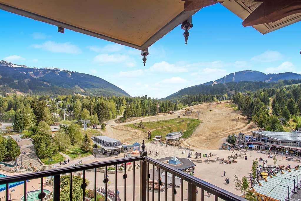 Sundial Hotel Whistler Bagian luar foto