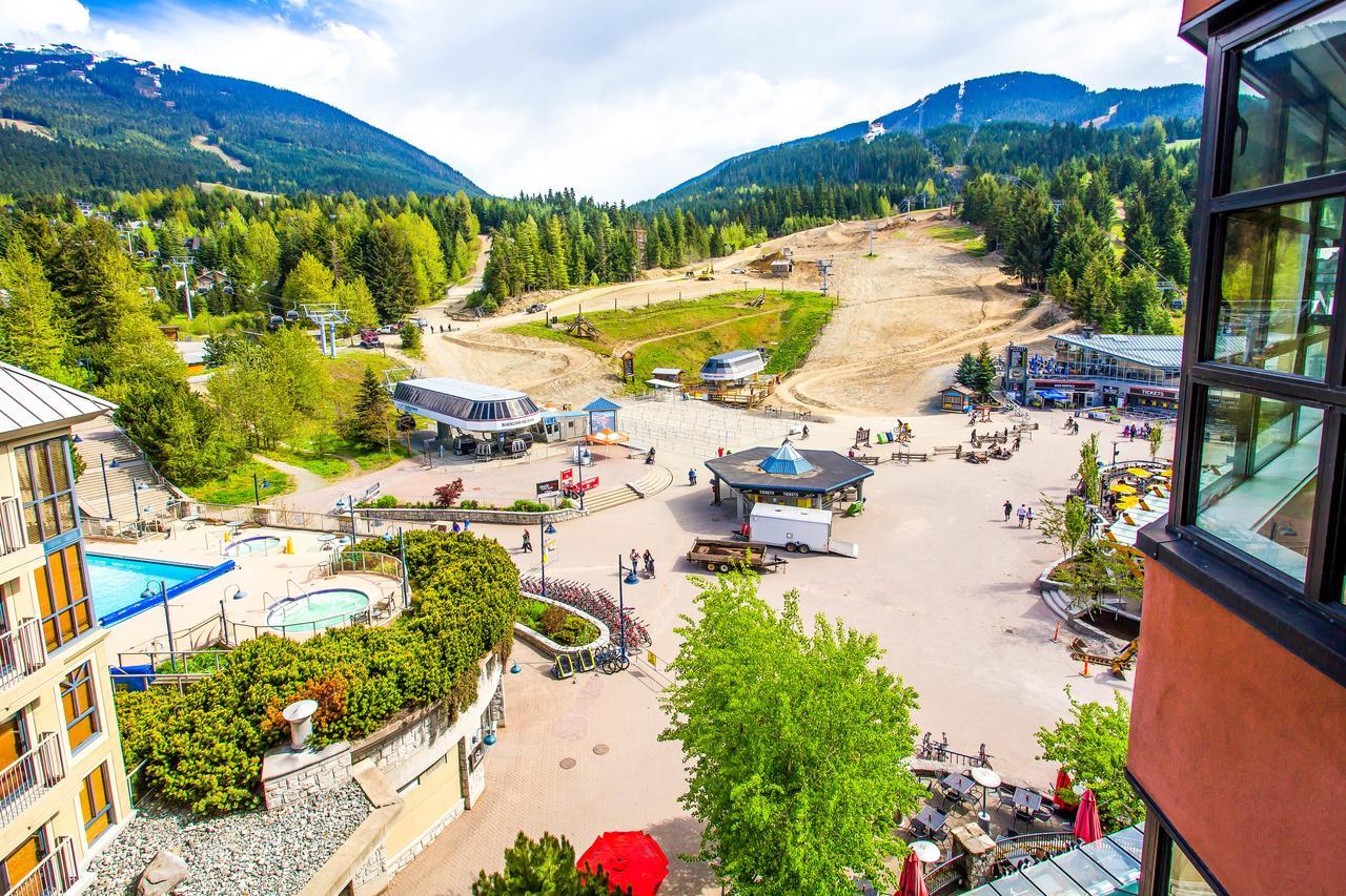 Sundial Hotel Whistler Bagian luar foto