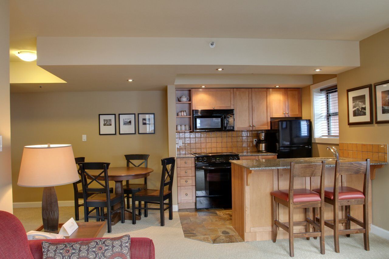 Sundial Hotel Whistler Bagian luar foto