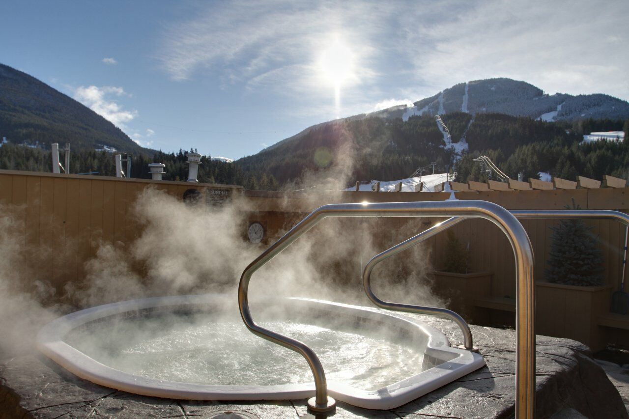 Sundial Hotel Whistler Bagian luar foto